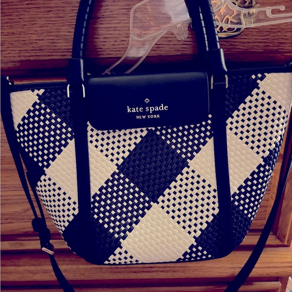 KATE SPADE BLUE/WHITE CROSSHATCH DESIGN HANDBAG BRAND NEW HANDLES SHOULDER STRAP - Picture 1 of 3